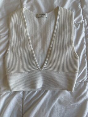 Aritzia Babaton Sculpt Knit Deep V Tank